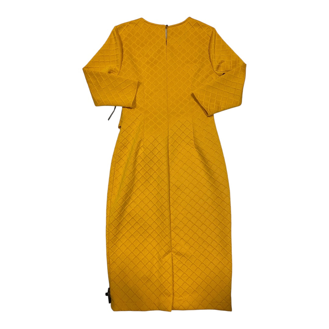 Dress Casual Short By New York And Co In Yellow, Size: M