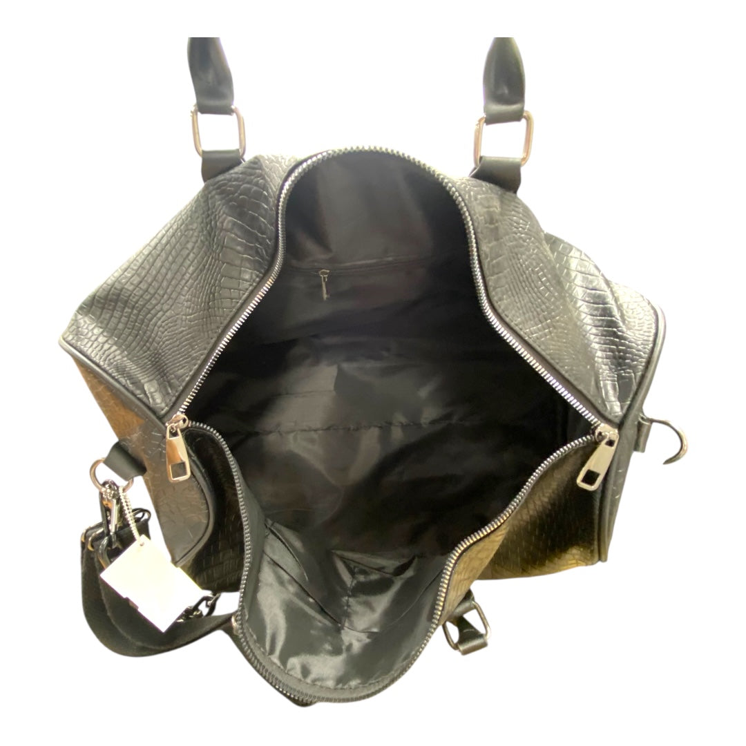 Duffle And Weekender By Cmc In Black, Size:Medium