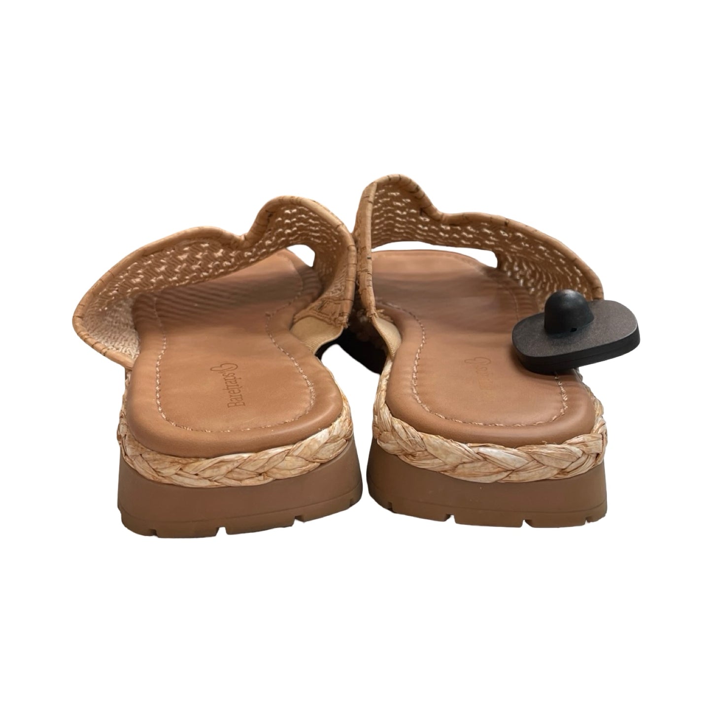 Sandals Flats By Bare Traps In Brown, Size:10