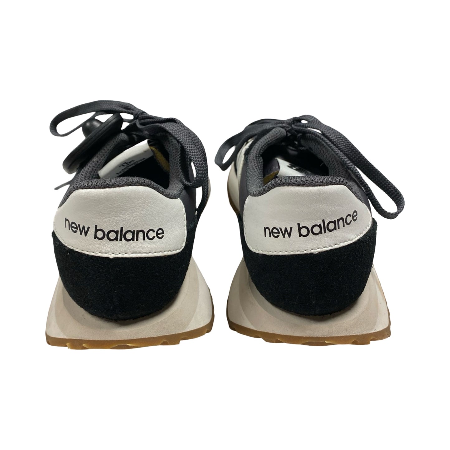 Shoes Athletic By New Balance In Black & White, Size:7