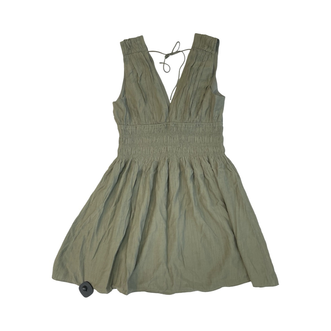 Dress Casual Short By Abercrombie And Fitch In Green, Size:L