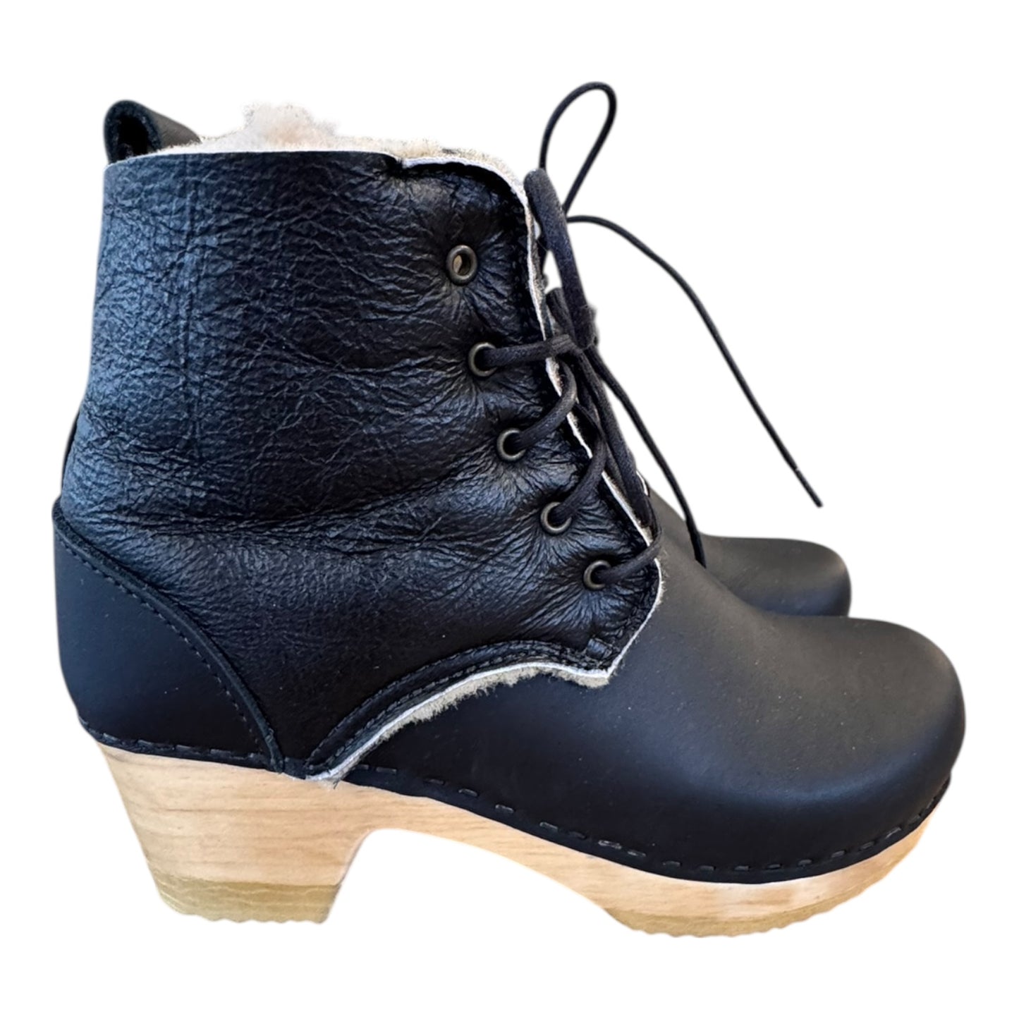 Boots Ankle Heels By Clothes Mentor In Black, Size:6.5