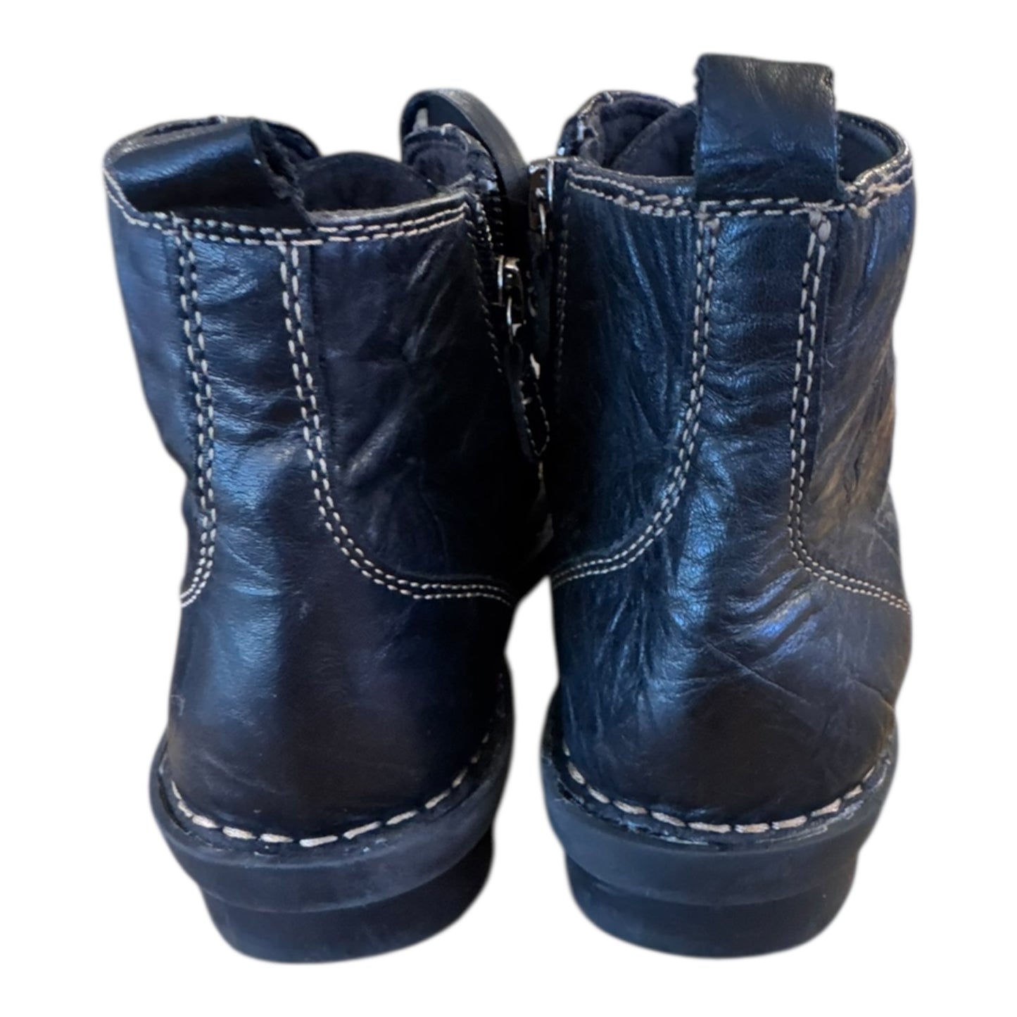 Boots Ankle Flats By Clarks In Black, Size:6