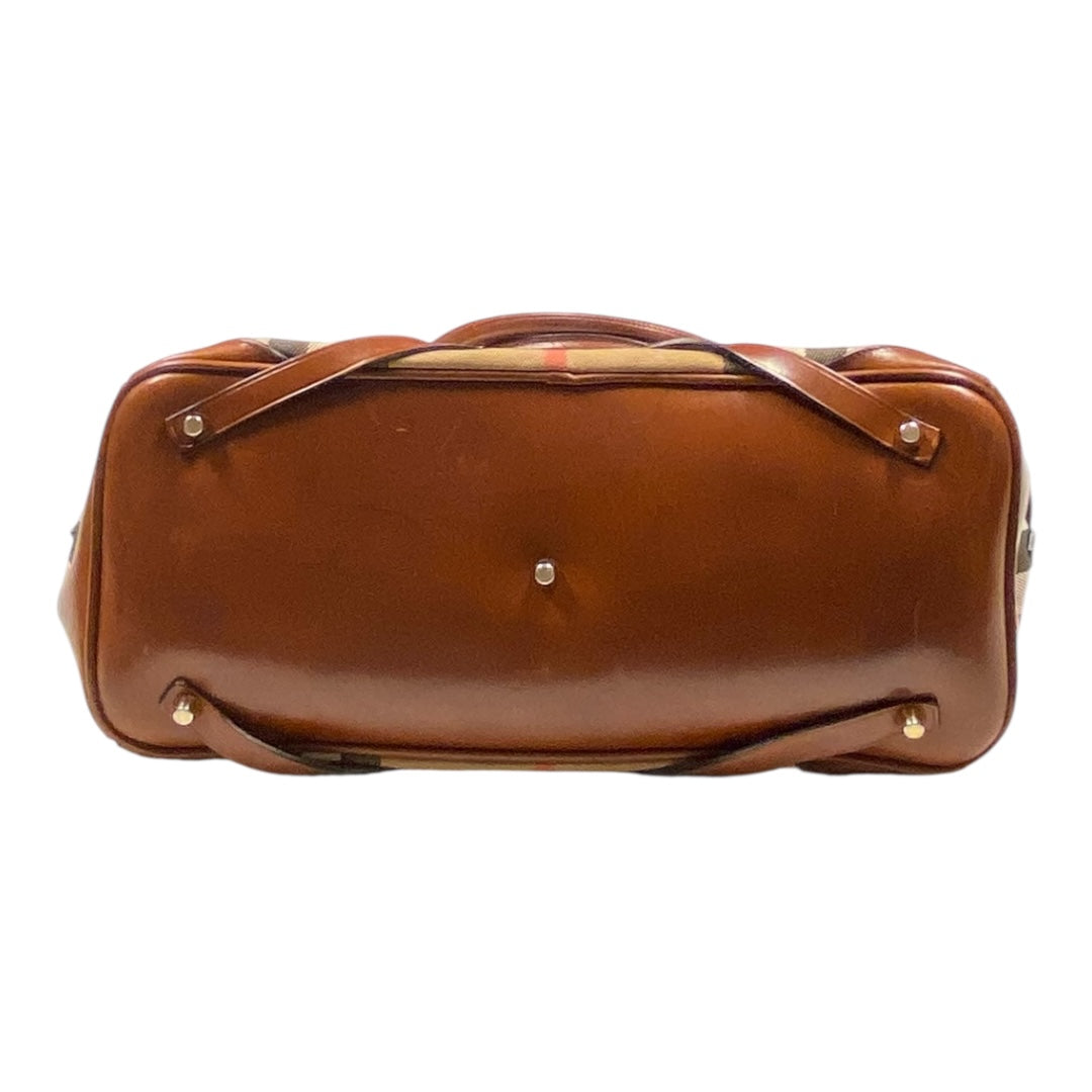 Handbag Luxury Designer By Burberry In Plaid Pattern, Size:Large