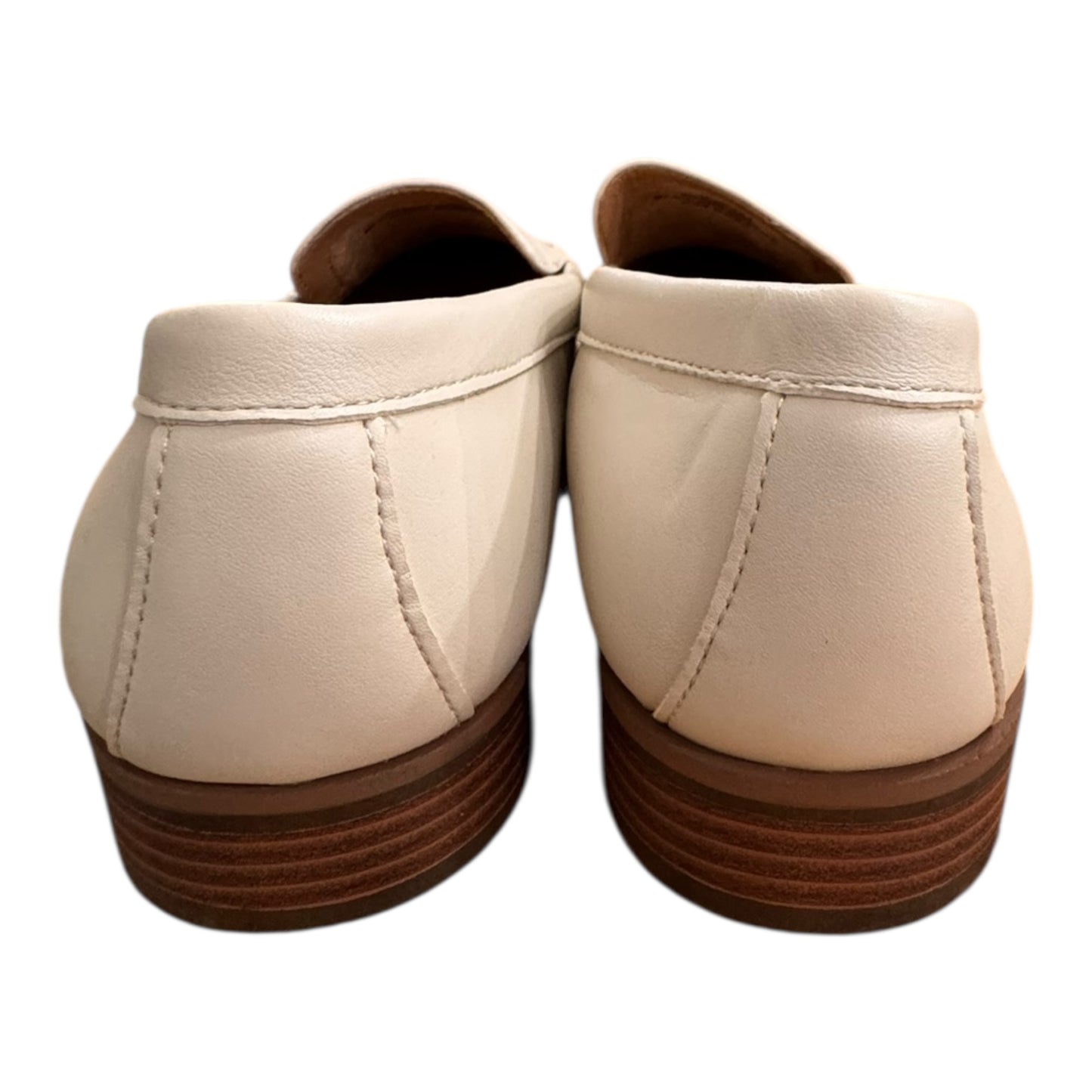 Shoes Flats By Cushionaire In Cream, Size:8.5