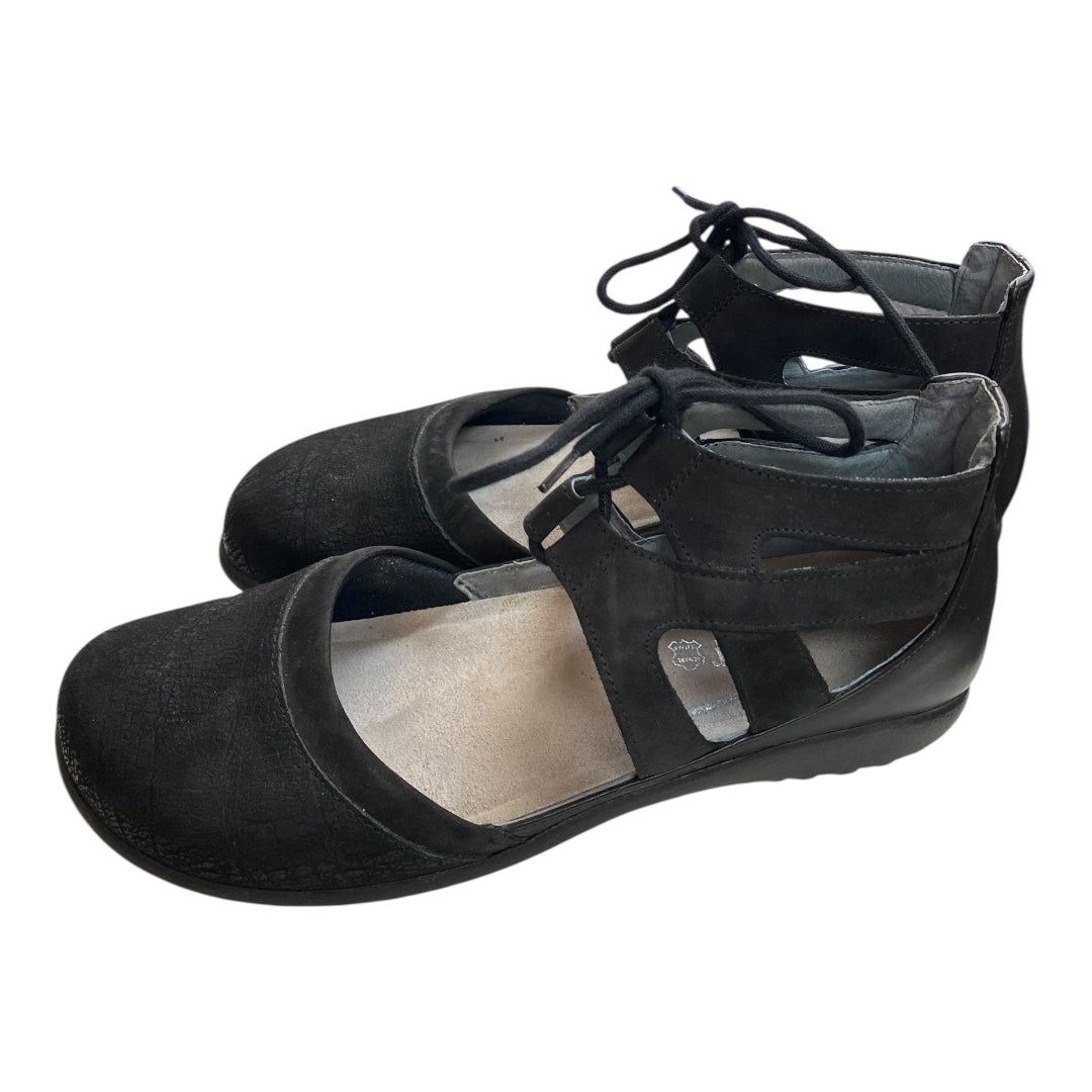 Shoes Flats By Naot In Black, Size:9