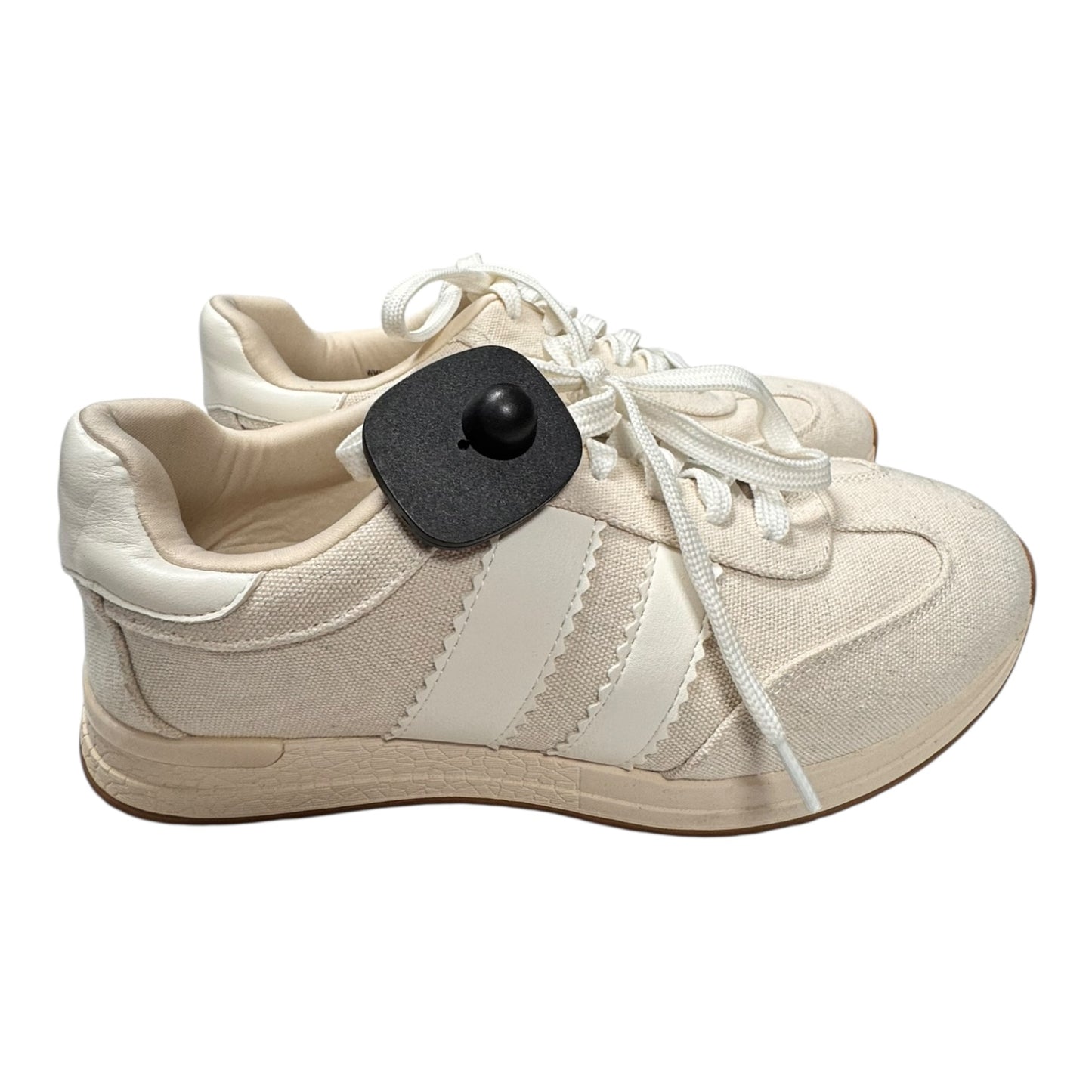 Shoes Sneakers By Dolce Vita In Tan, Size:9