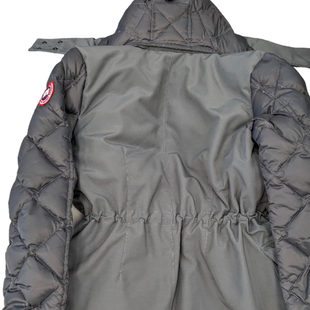 Luxury Jacket Puffer & Quilted By Canada Goose Size: L