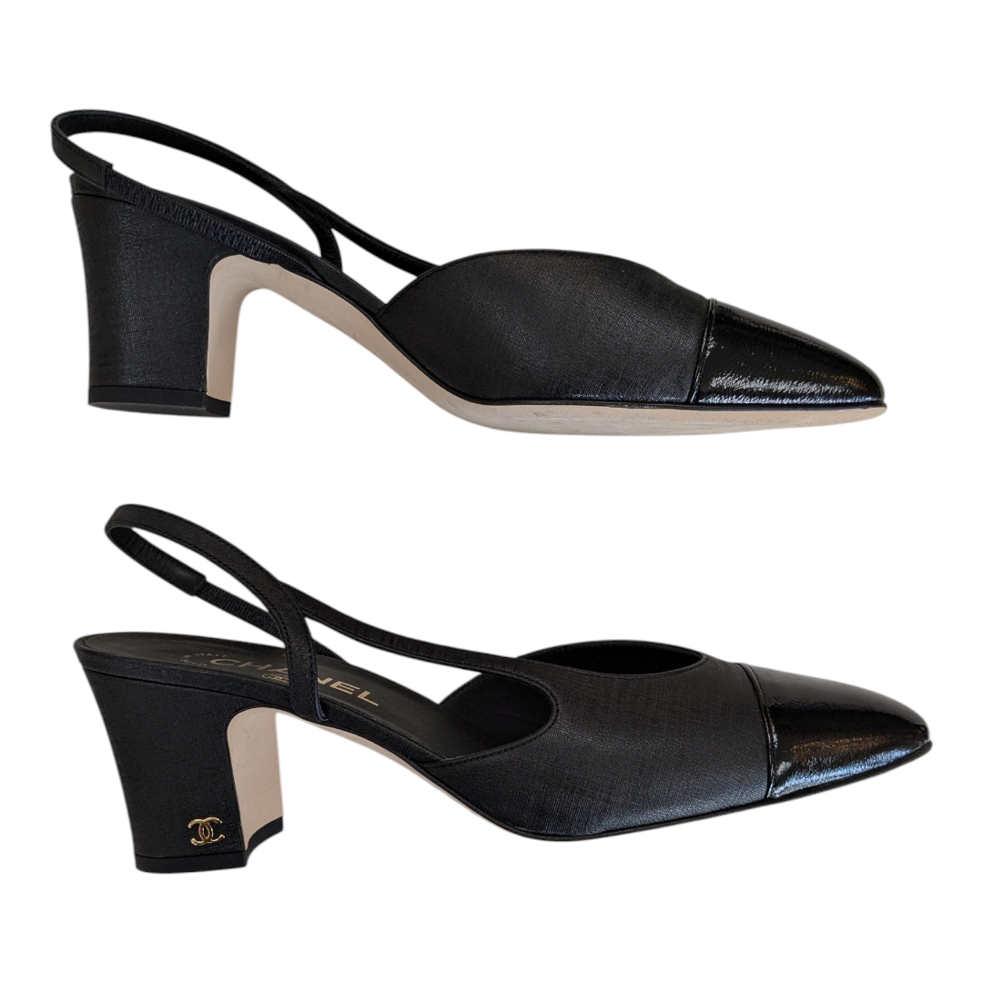 Shoes INTERLOCKING CC LOGO SLINGBACK Luxury Designer By Chanel In Black, Size:9