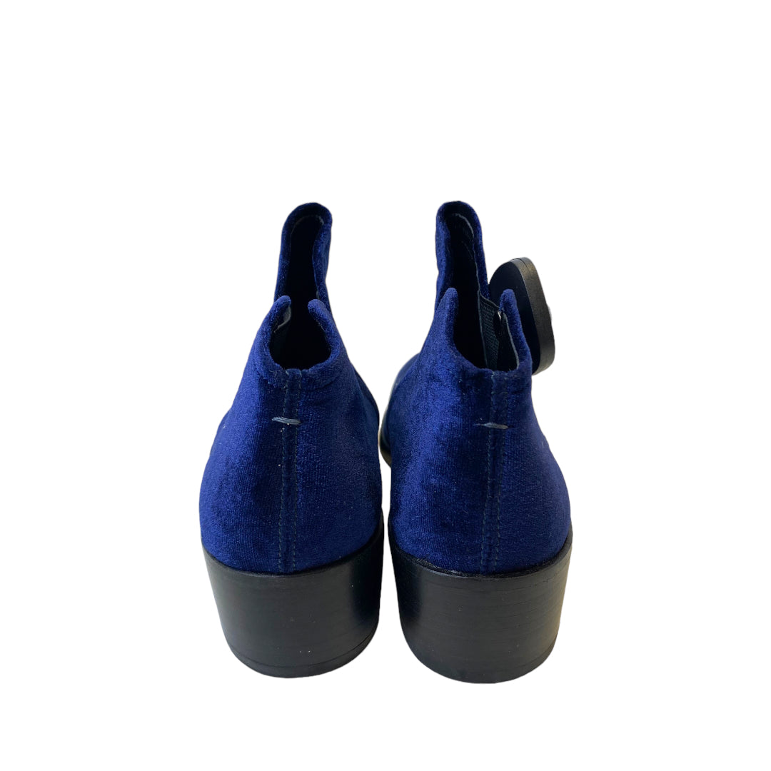 Boots Ankle Heels By Dolce Vita Size: 7.5