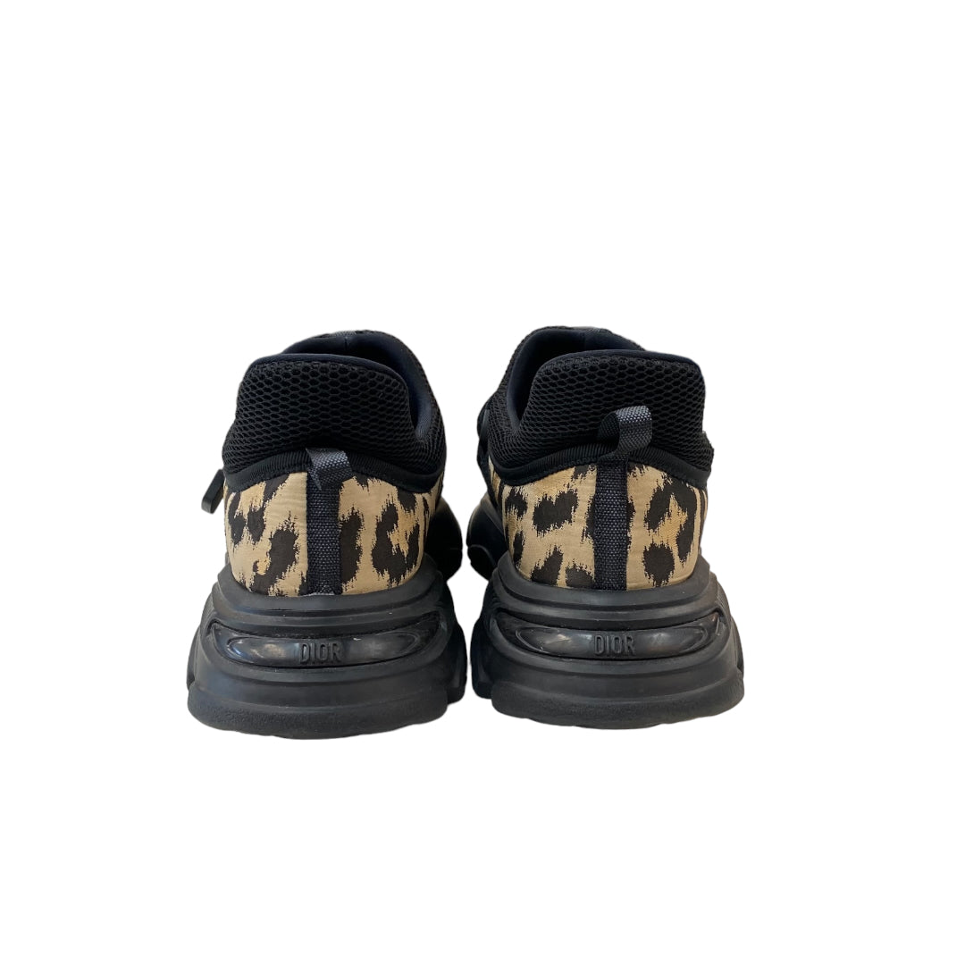 Shoes Luxury Designer By Christian Dior Size: 7.5