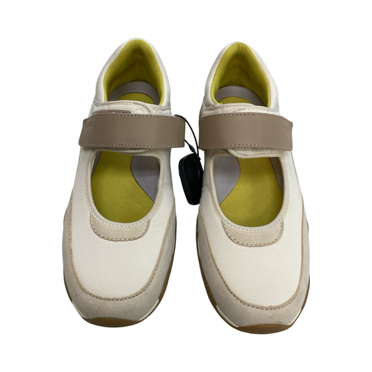 Shoes Athletic By Vionic In Brown & Cream, Size:8.5