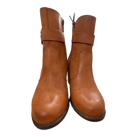 Boots Ankle Heels By White Mountain In Brown, Size:5