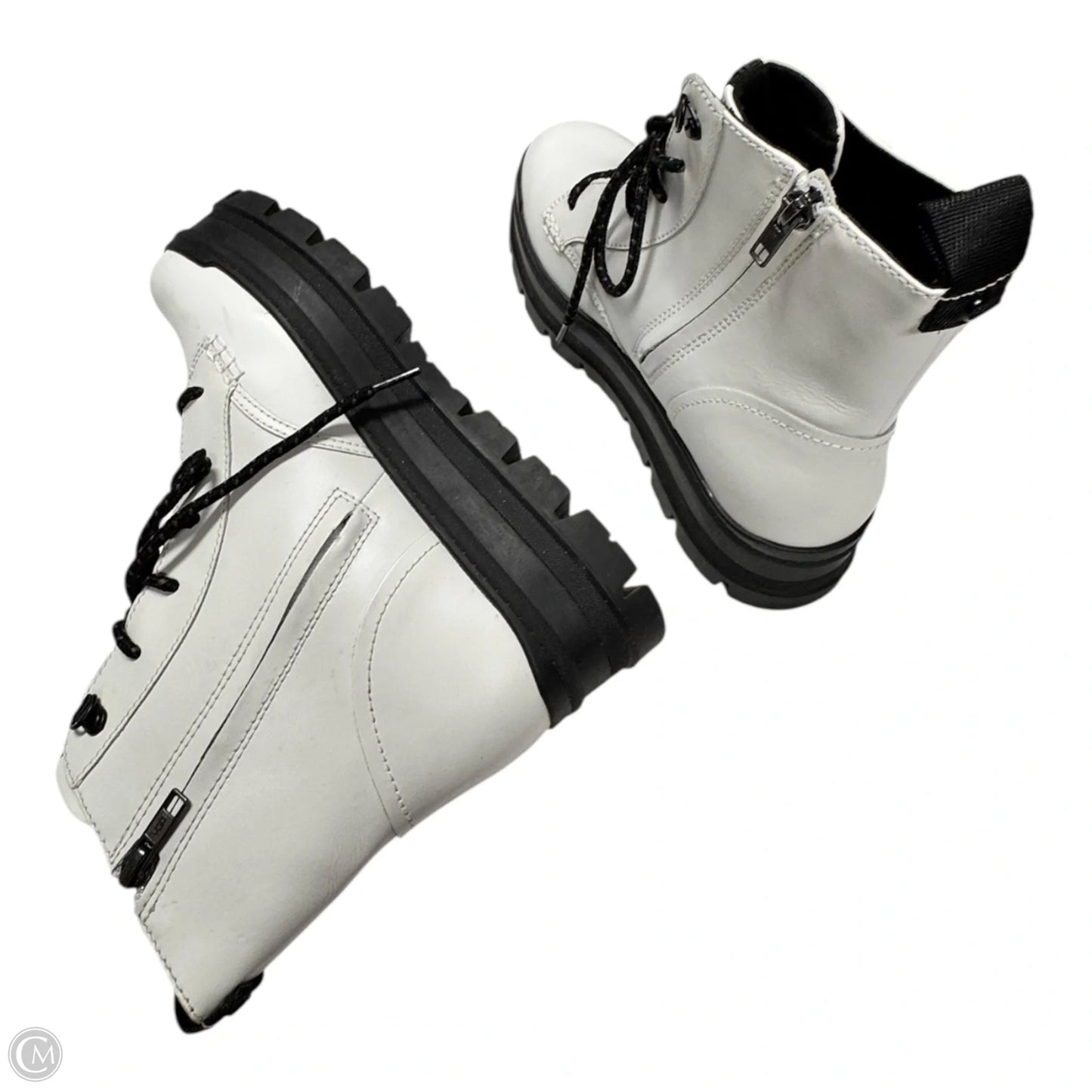 Boots Designer By Dr Martens In White, Size: 10