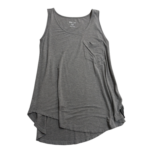 Top Sleeveless By Cmc In Grey, Size: Xs