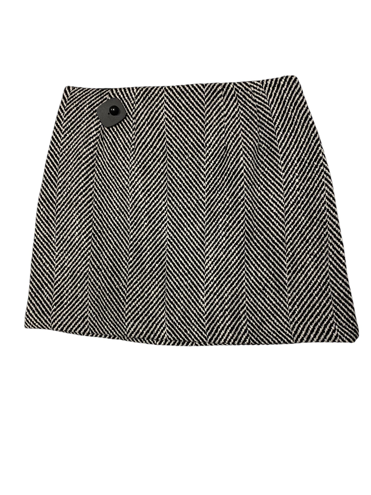 Skirt Mini & Short By Loft In Black & White, Size: 8