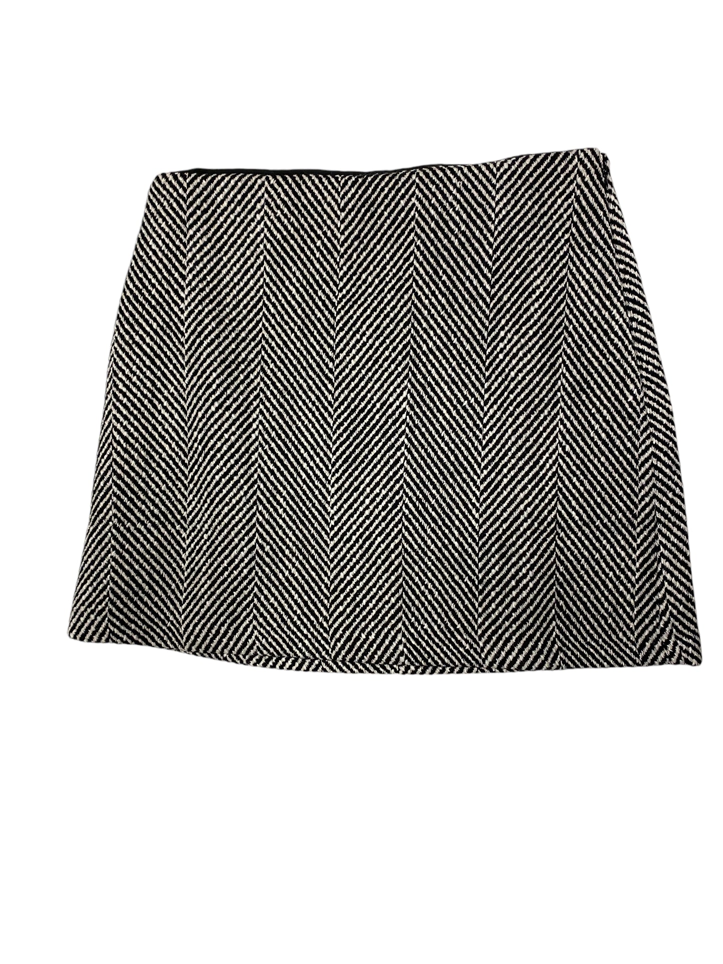 Skirt Mini & Short By Loft In Black & White, Size: 8