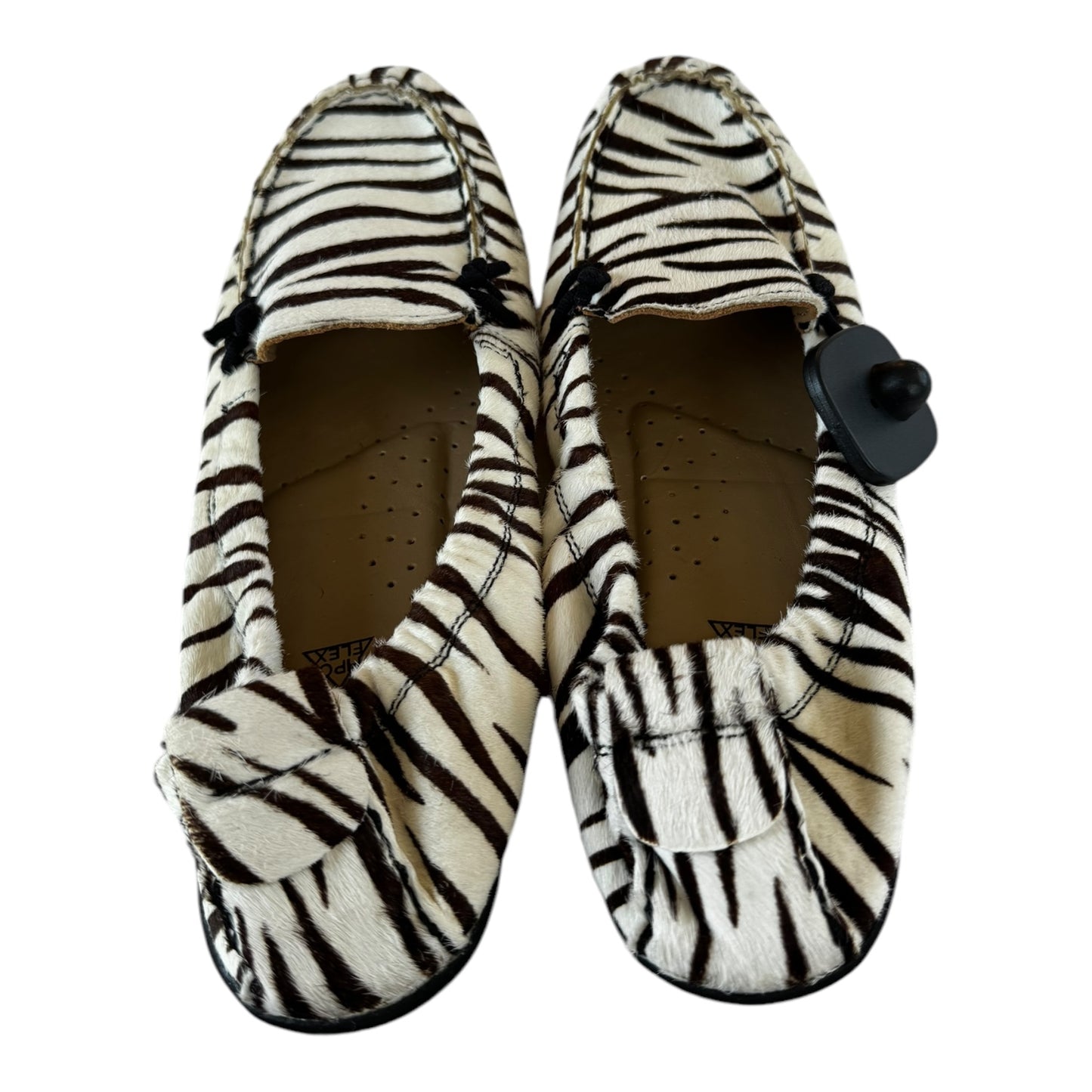 Shoes Flats By Hush Puppies In Animal Print, Size: 10