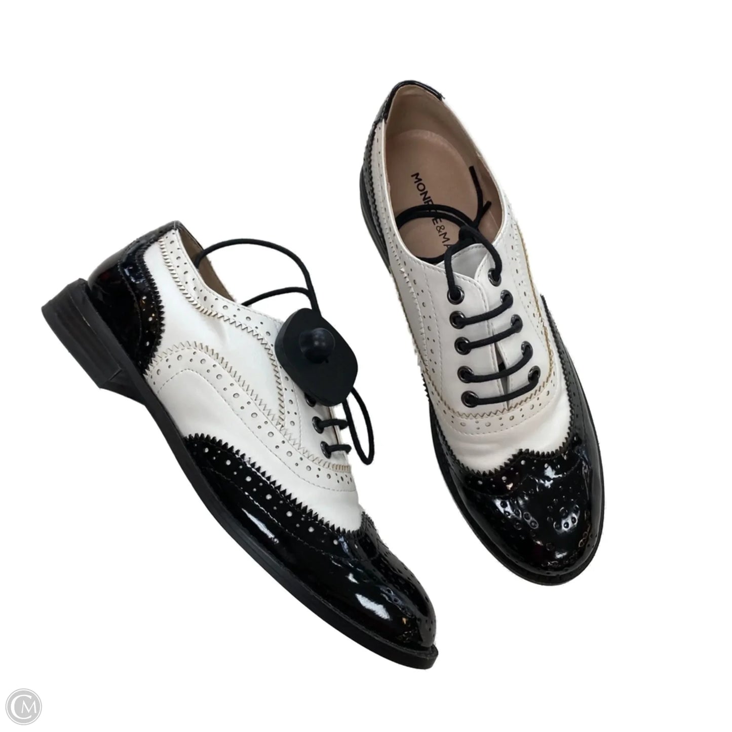 Shoes Flats By Monroe And Main In Black & White, Size: 7.5