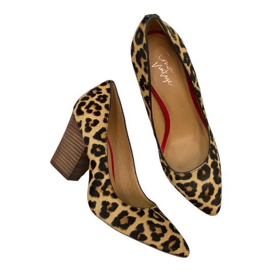 Shoes Heels Block By Crown Vintage In Animal Print, Size: 7.5