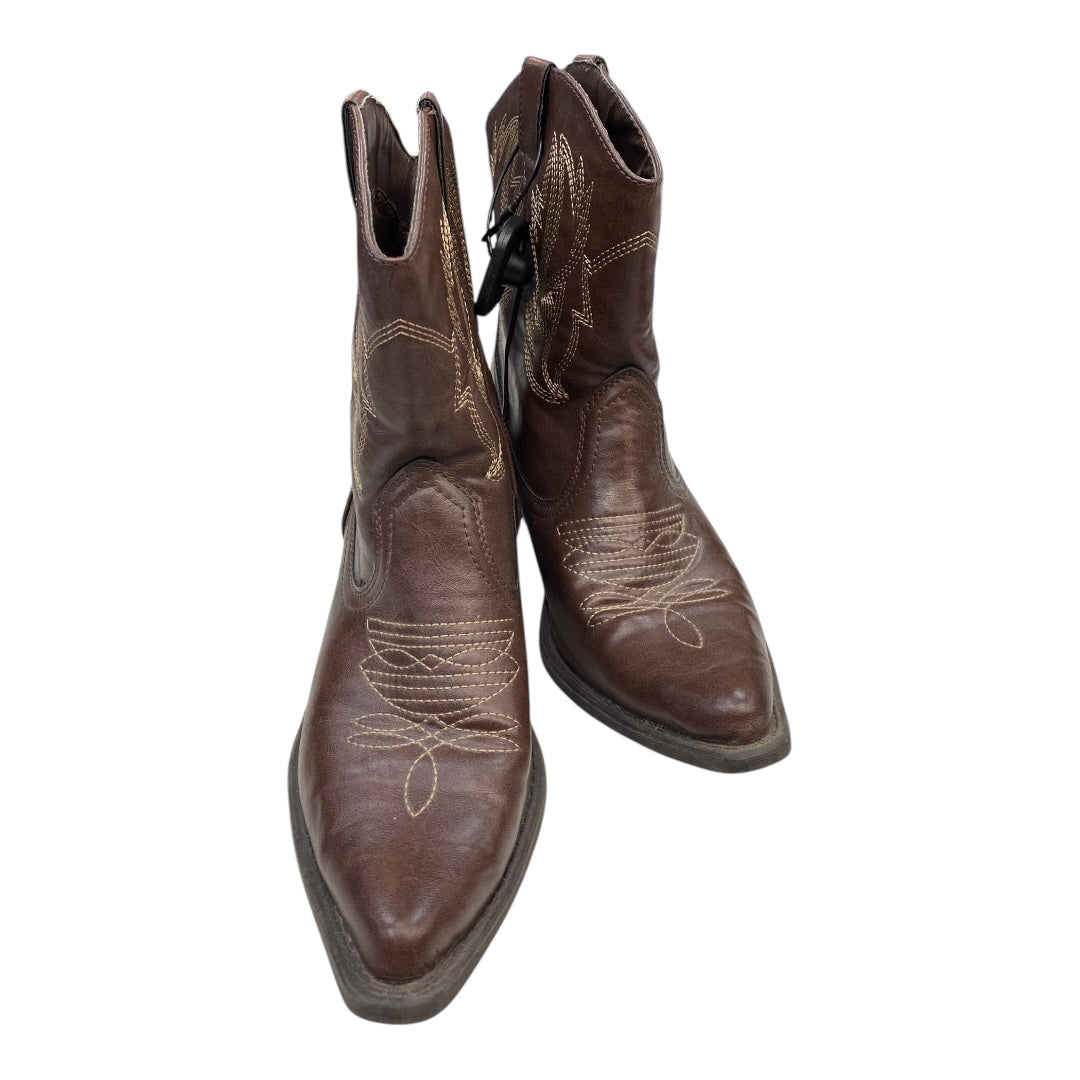 Boots Western By So In Brown, Size: 8