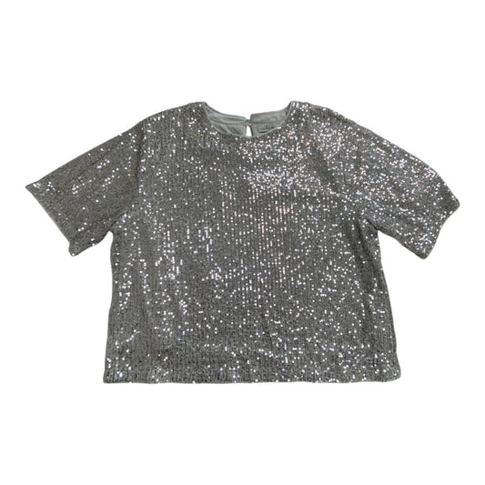 Top Short Sleeve By Wishlist In Silver, Size: L