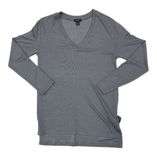 Top Long Sleeve By Halogen In Silver, Size: Xxs