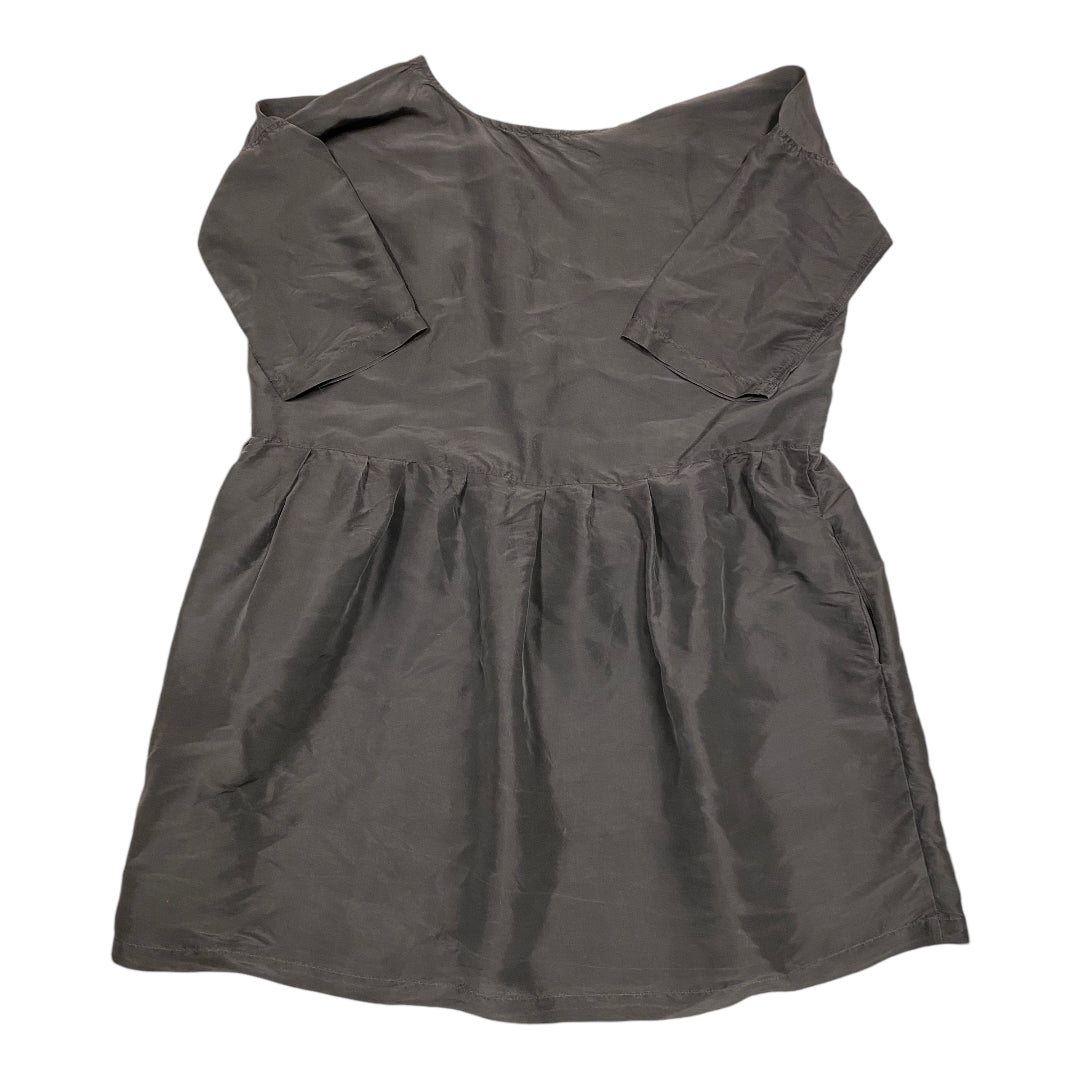 Dress Casual Short By SHOSH In Grey, Size: Xs