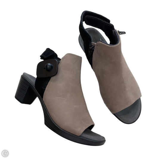 Sandals Heels Block By Naot In Grey, Size: 6.5