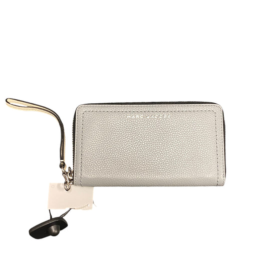 Wristlet Designer By Marc Jacobs, Size: Large