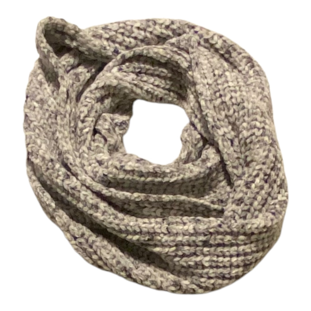 Scarf Winter By Cuddl Duds In Grey