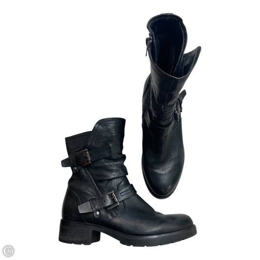 Boots Leather By Earth In Black, Size: 7.5