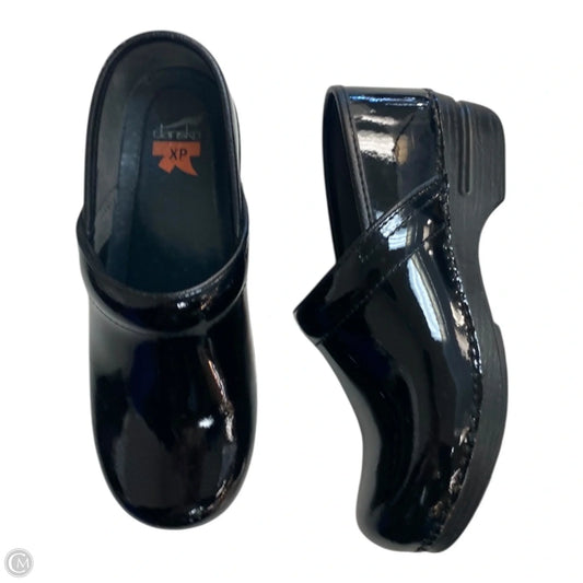Shoes Heels Block By Dansko In Black, Size: 7.5