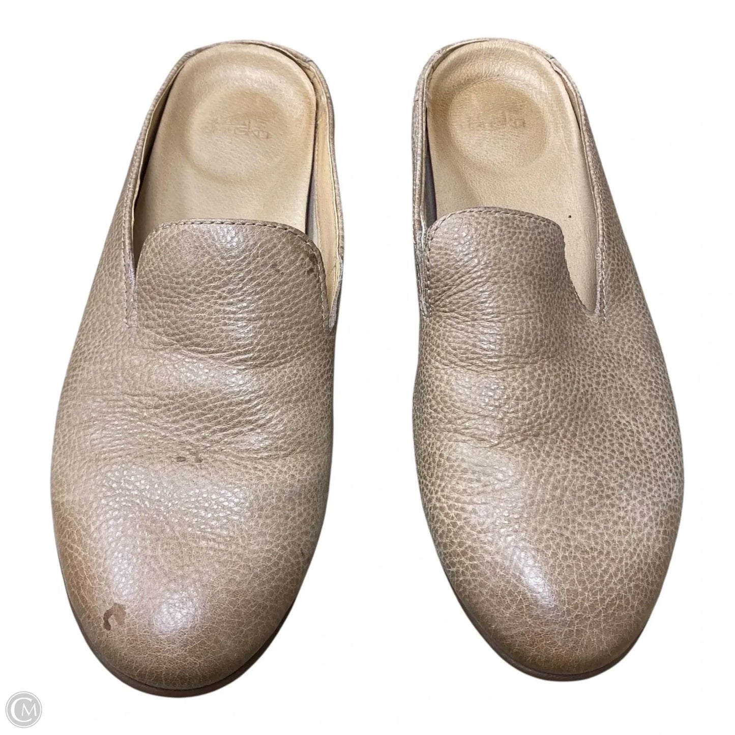 Shoes Flats By Dansko In Tan, Size: 6.5