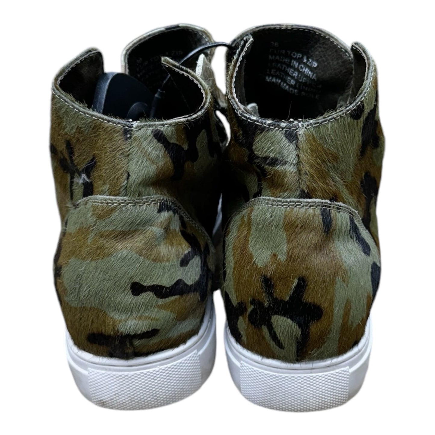 Shoes Sneakers By ALL BLACK In Camouflage Print, Size: 6