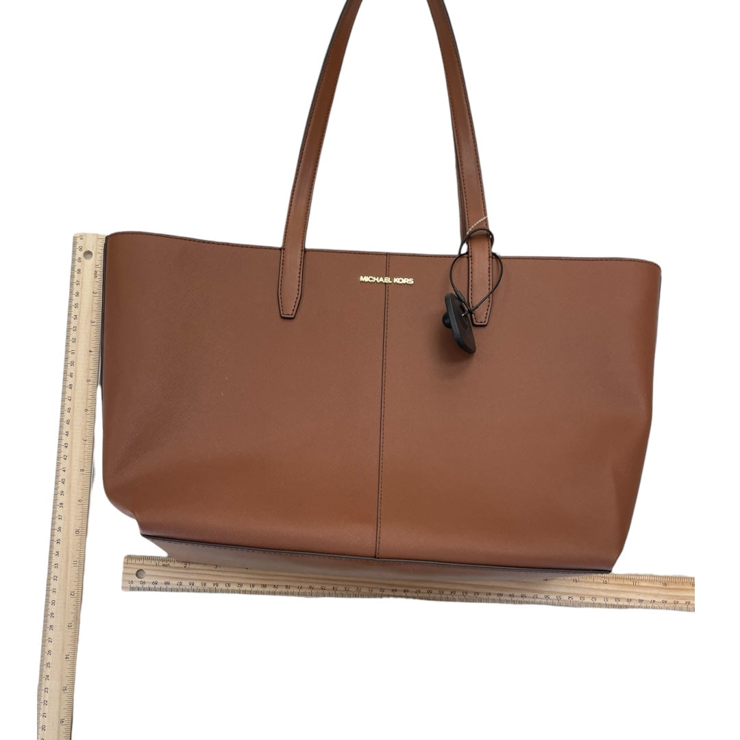 Handbag Designer By Michael Kors In Brown, Size:Medium