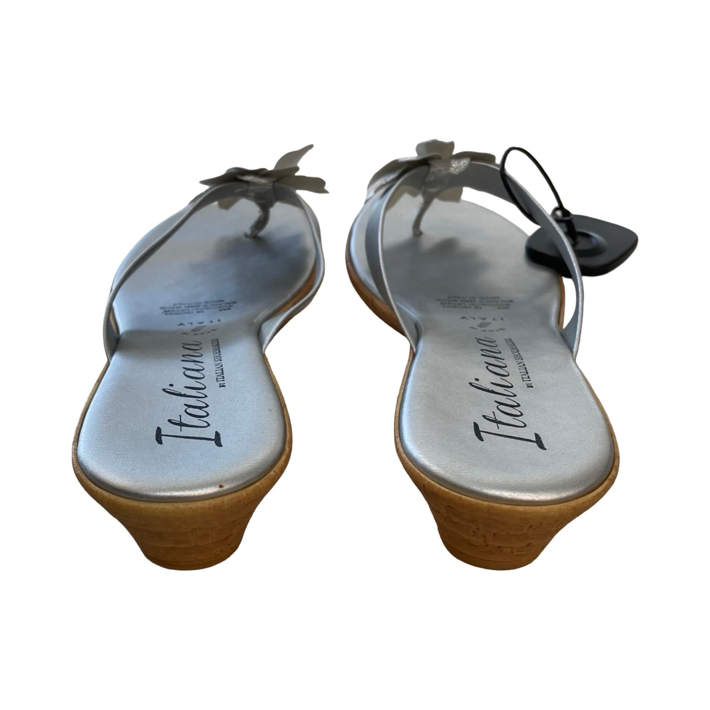 Sandals Flip Flops By Italian Shoemakers In Silver, Size:9