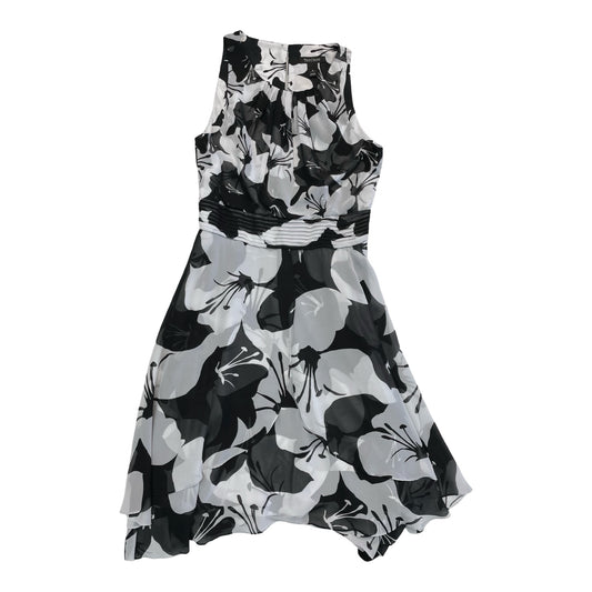 Dress Casual Midi By White House Black Market In Black & White, Size:8