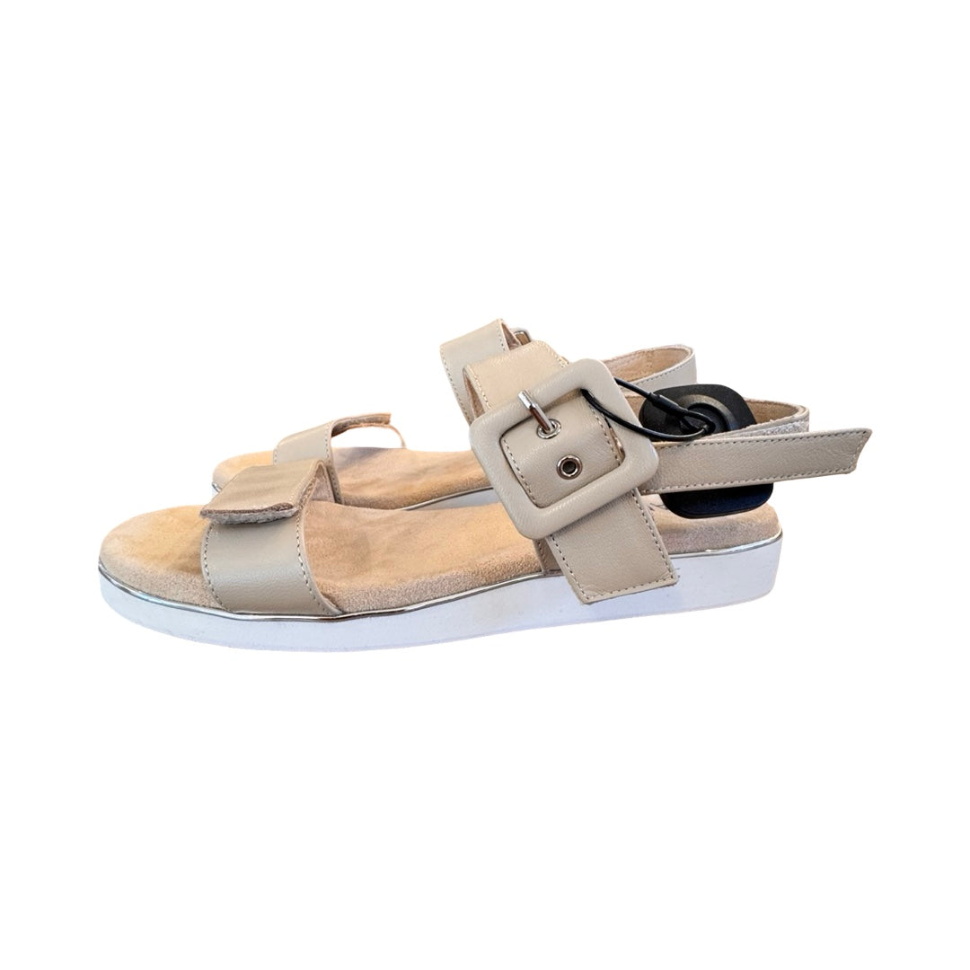 Sandals Flats By Vaneli In Cream, Size:9