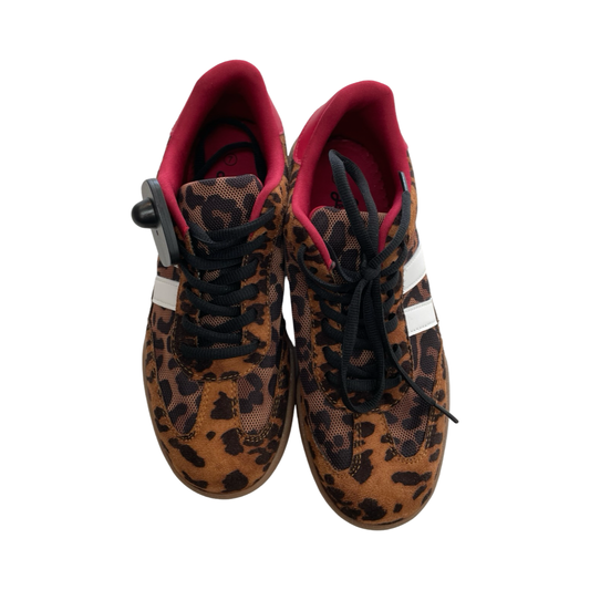 Shoes Athletic By Cmc In Animal Print, Size:7