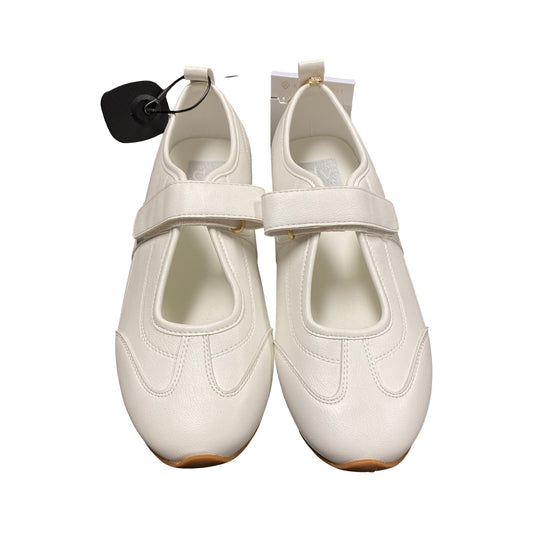 Shoes Athletic By Dolce Vita In White, Size:8.5