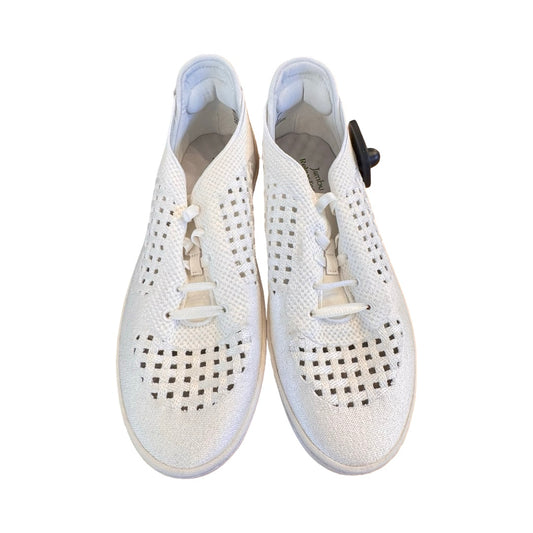 Shoes Athletic By Jambu In White, Size:8