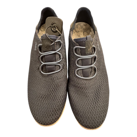 Shoes Athletic By Olukai In Navy, Size:7