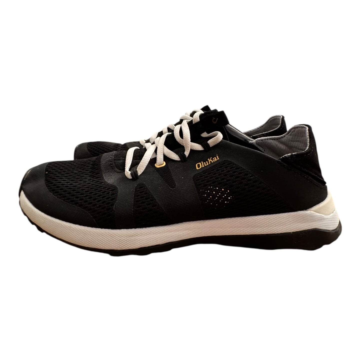 Shoes Athletic By Olukai In Black, Size:8.5