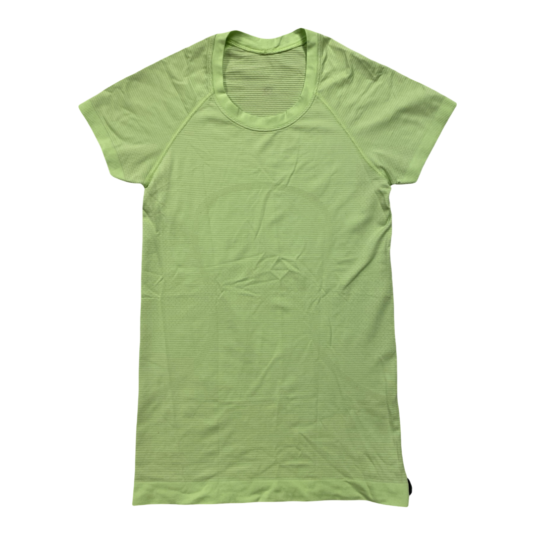 Athletic Top Ss By Lululemon In Green, Size:4
