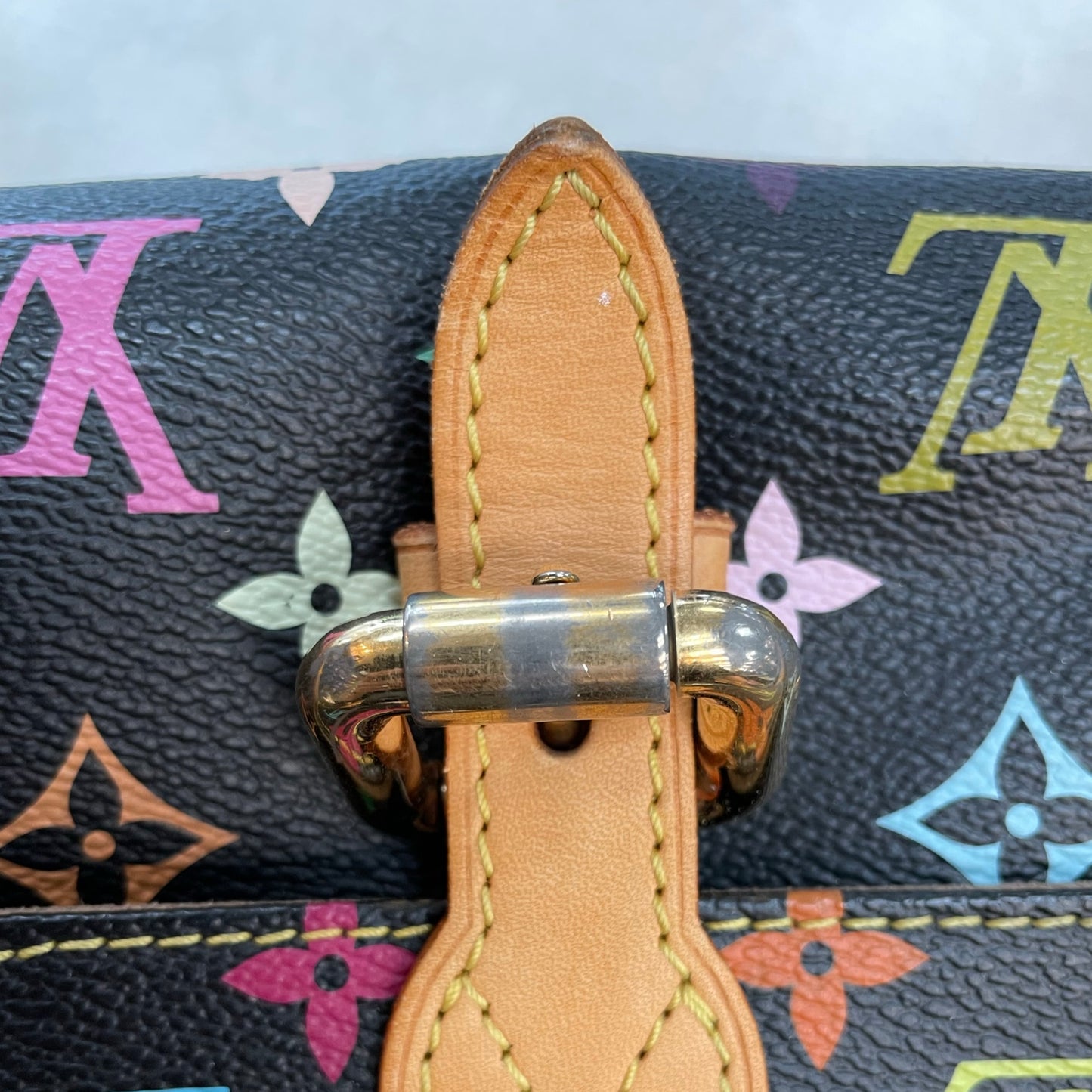 HANDBAG LUXURY DESIGNER by LOUIS VUITTON In MULTI, Size: MEDIUM