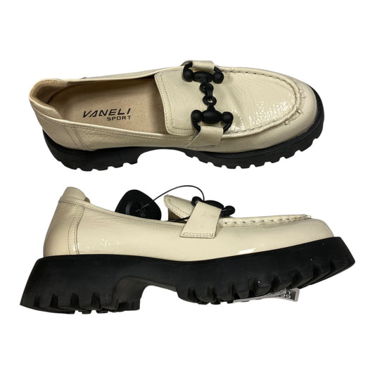 Shoes Flats By Vaneli In Cream, Size:6.5