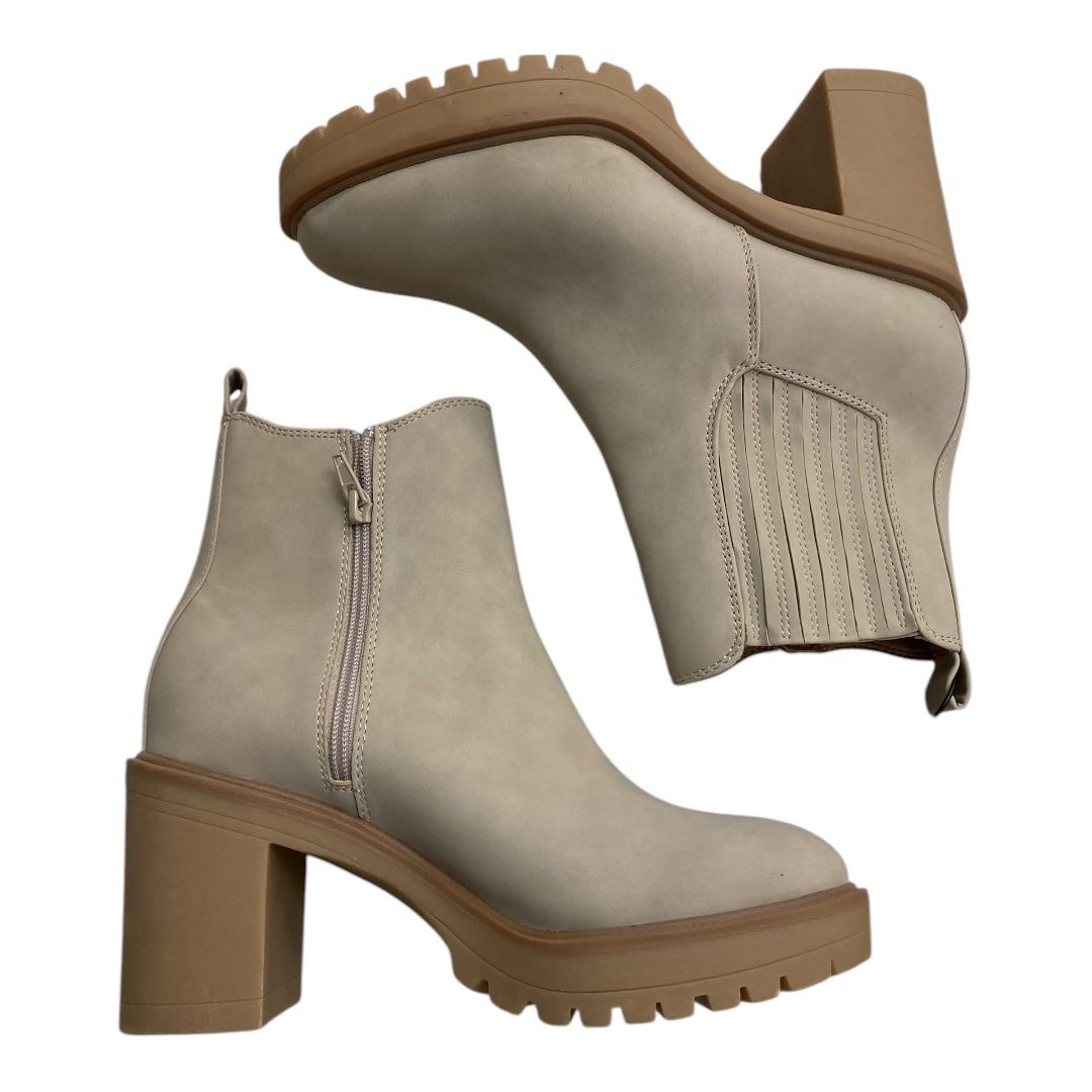 Boots Ankle Heels By Dolce Vita In Cream, Size:9.5