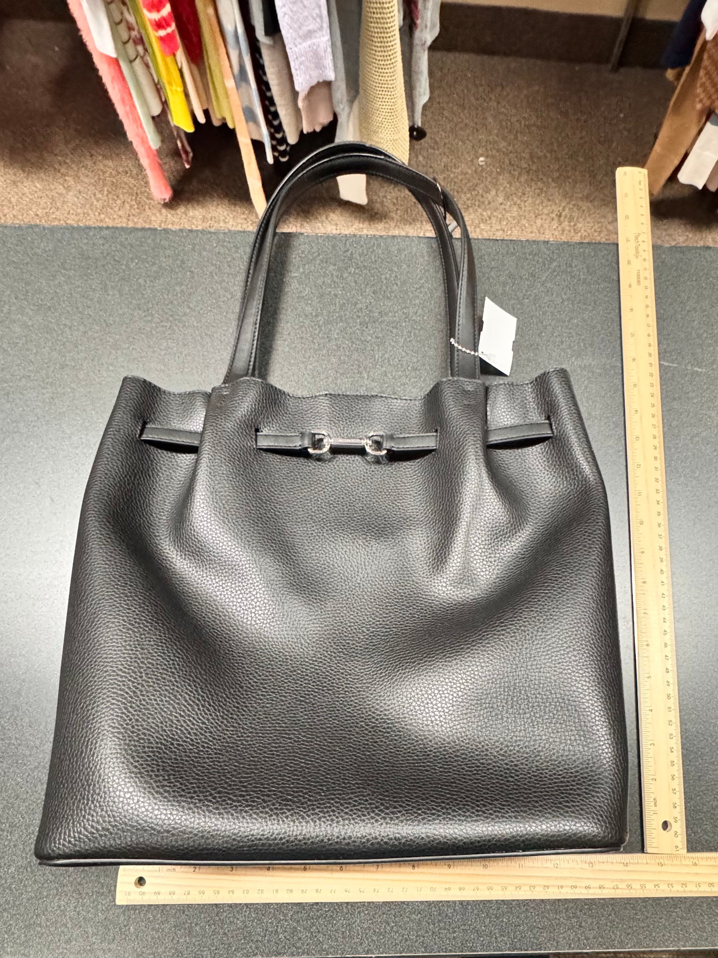 Handbag Designer By Michael Kors In Black, Size:Large