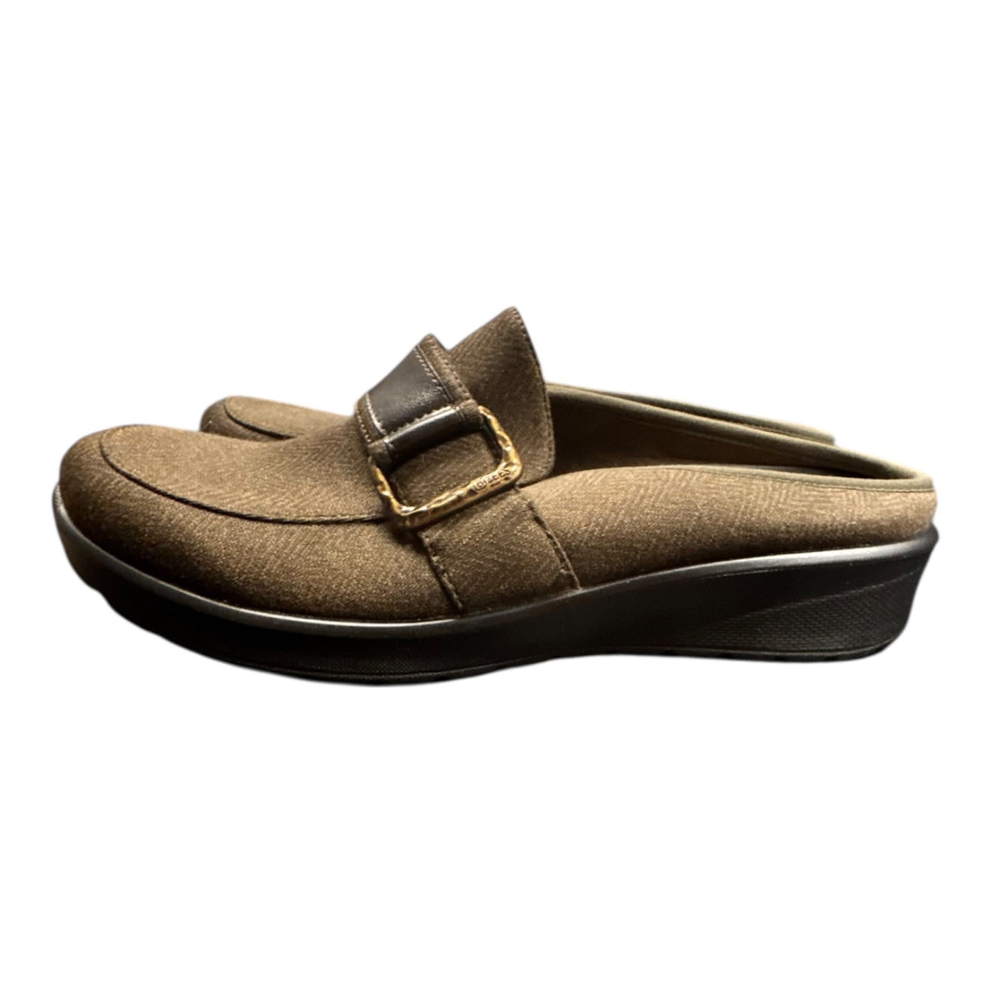 Shoes Flats By Bzees In Green, Size:8